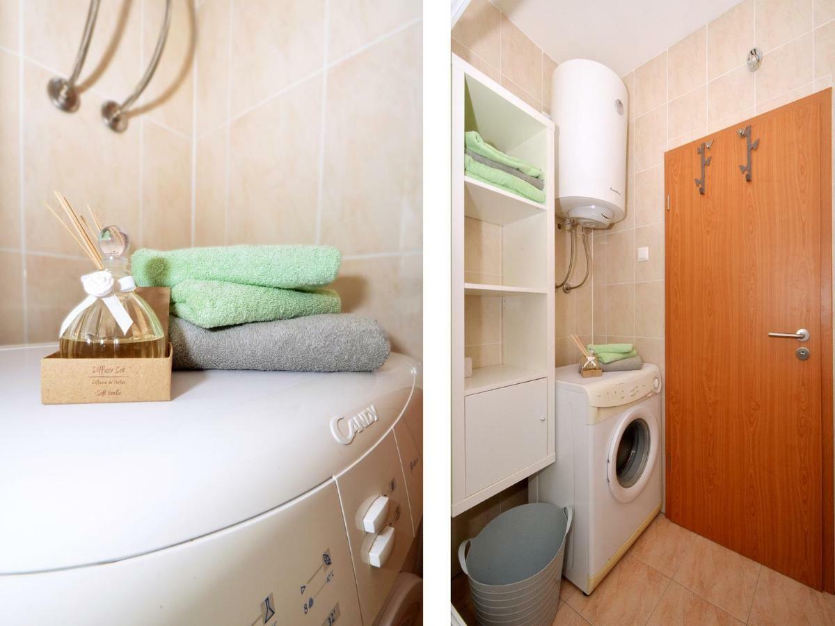 4 Us Appartement Rogoznica  Buitenkant foto