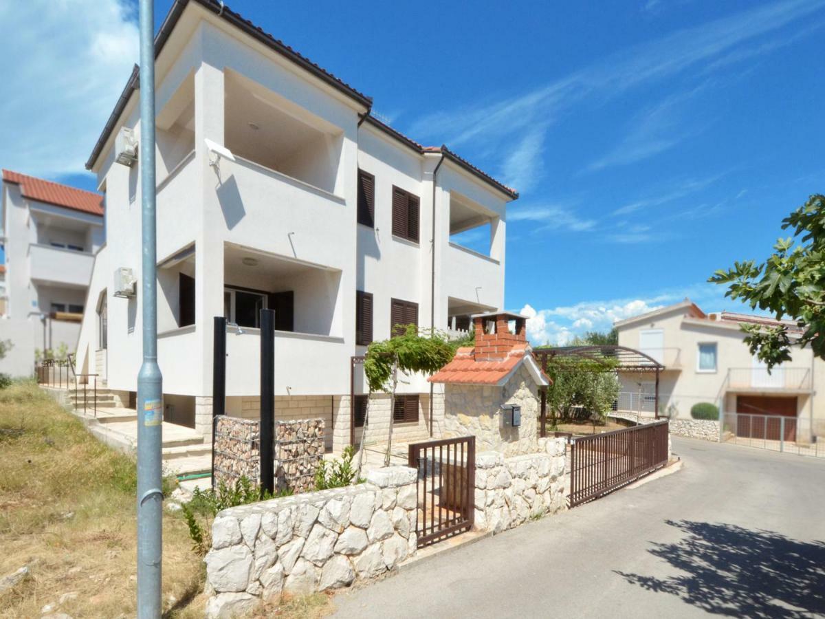 4 Us Appartement Rogoznica  Buitenkant foto